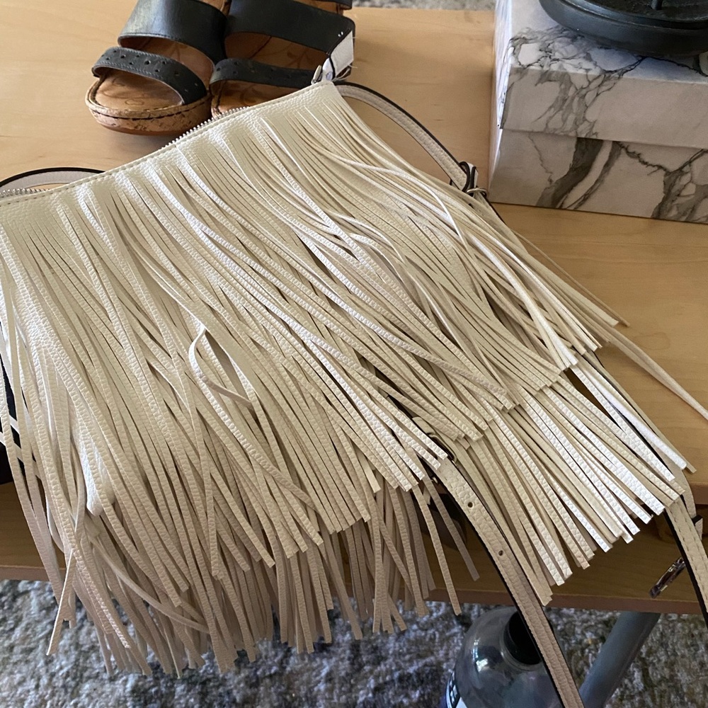 ☮️🕊SUNDAY sale !! 🦋 Carlos Santana PERFECT BOHO BAG